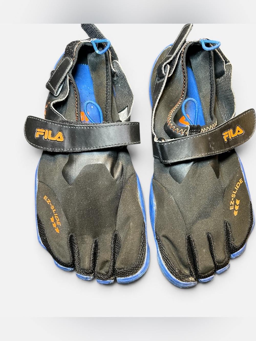 Fila Skele Toes Black And Blue EZ Slide Athletic Running Toe Shoes Men’s Size 12